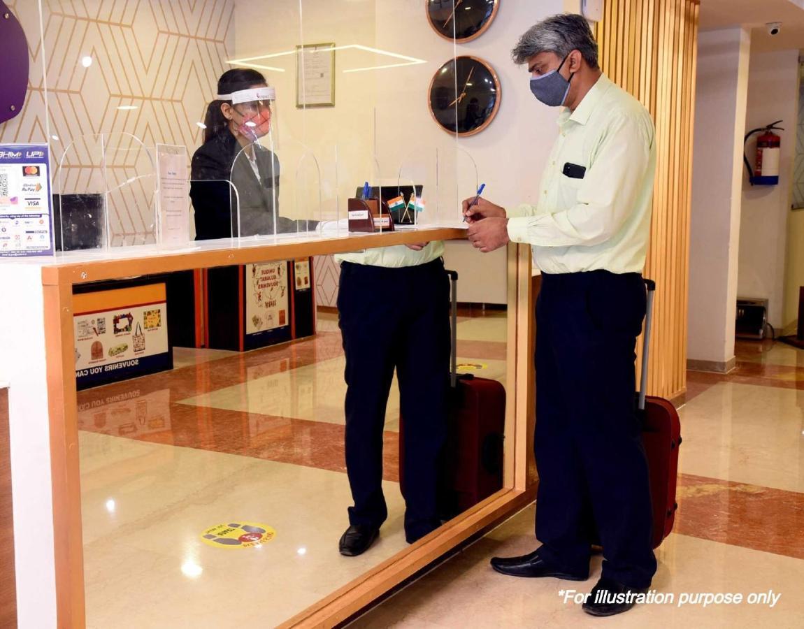 ניו דלהי Oyo Flagship Kumar Palace מראה חיצוני תמונה